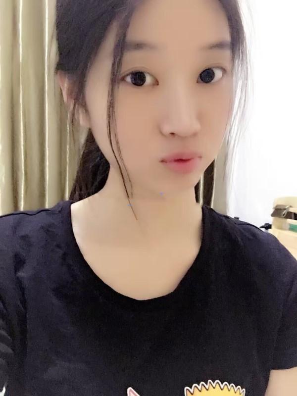 [百度云泄密]让人非常舒服的良家小妹和男友视频裸聊-福利好好看