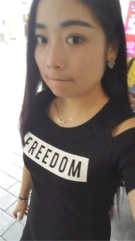 百度云泄密-可爱小美女与男友视频 1V-福利好好看