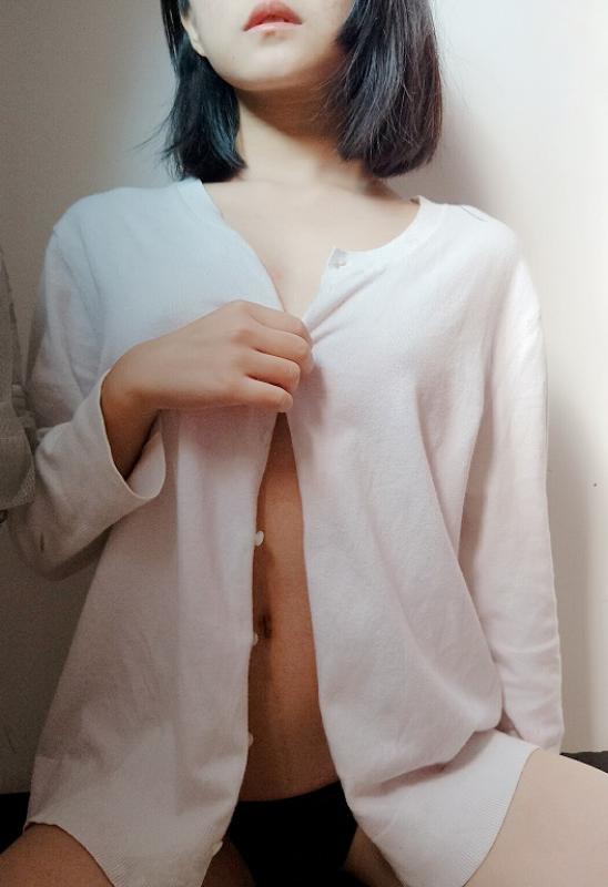 黑川鹤子-春情邻家姑娘 52P4V-福利好好看
