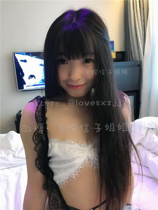推特网红@蛇信子姐姐（草莓妹）尺度视图合集[117P+2V/187MB]-福利好好看