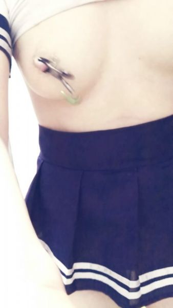 [莱莱]sm滴蜡风油精灌肠 学生制服道具大秀花样多-福利好好看