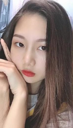 艺术学院反差学妹酒店福利视频1V-福利好好看