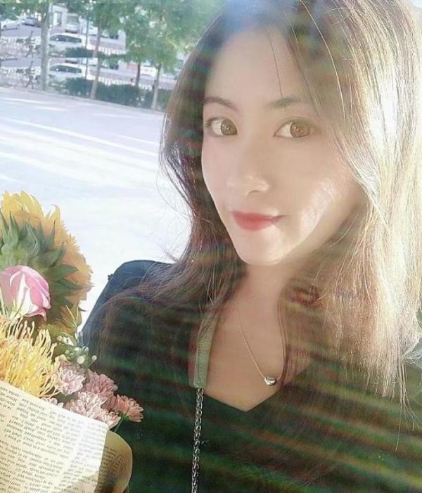 高颜值美女李雪梨视图流出第二期高清私拍199P1V-福利好好看
