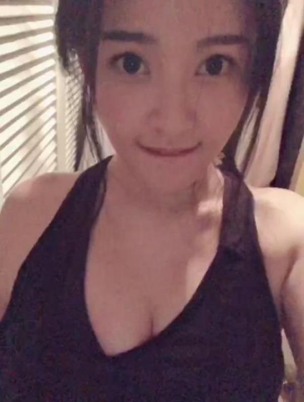 天仙美御姐桃部掉福利流出6V-福利岛