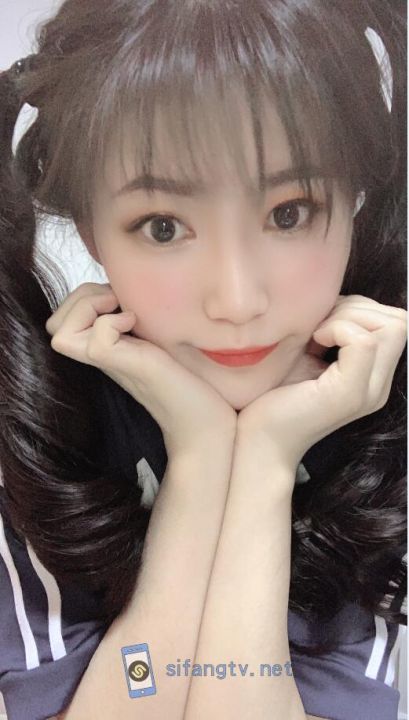 [极品]超可爱清纯粉嫩美少女，各种场景私拍大尺度-福利好好看