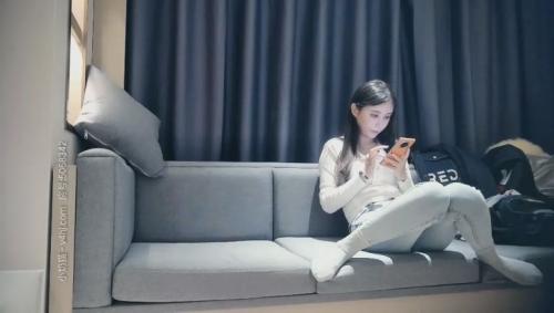 精品探花推荐12.03[七天极品探花]（第二场）3000高价网约外围，极品女神一字马展示-福利好好看