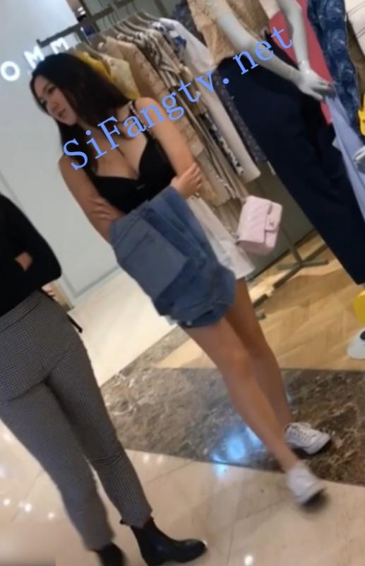 [CD抄底]小B系列54-穿的性感时尚的长腿美女下面白色骚丁-福利好好看