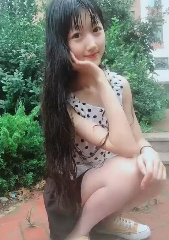 快手超级可爱清纯博主私定尺度福利125V-福利好好看