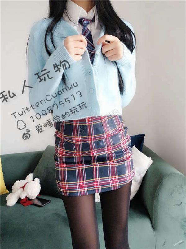 私人玩物–古怪的黑丝学妹[31P+5V/900MB]-福利好好看