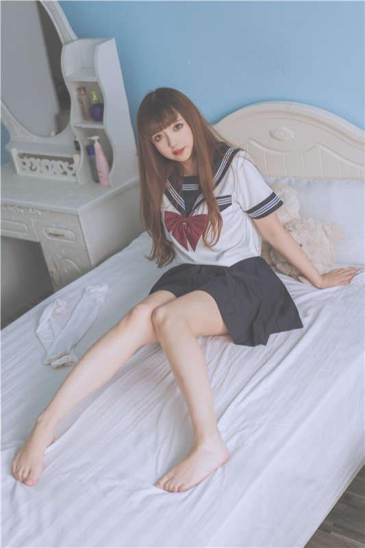 人气网红@一只云烧–JK少女的日常[49P/827MB]-福利好好看