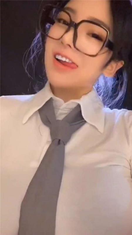 91超级高颜值美女『小蓝』大尺度私拍流出[1V/1.12G]-福利好好看