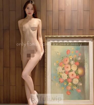 身材极品长腿清纯泰妹美女kkimkkimmy福利流出-福利好好看