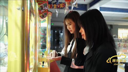 精东影业JD0019原版小姨子和植物人姐夫女上骑乘把姐夫操醒[MP4/1.06G]-福利好好看