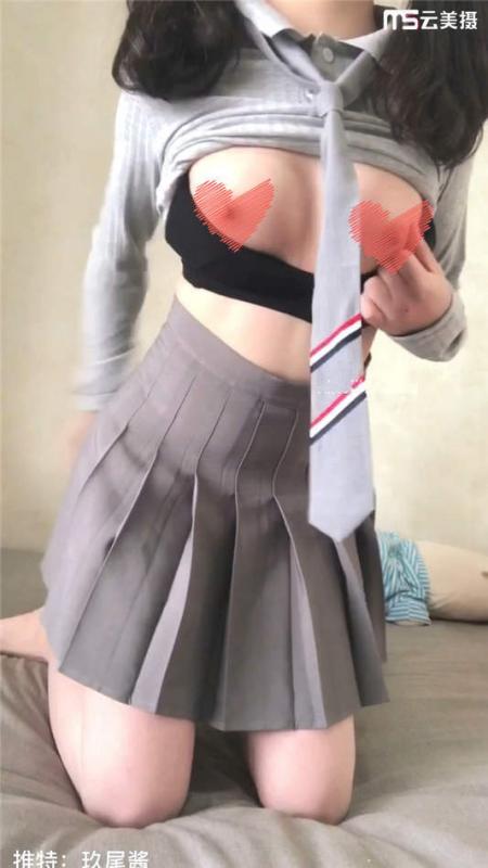 玖尾酱–欲望期的JK少女第二弹[1V/650MB]-福利好好看
