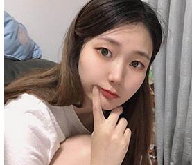 在QQ群里搜集各路大神和反差婊们的精彩表演,十几个骚货,有清纯妹子也要御姐-撸先生