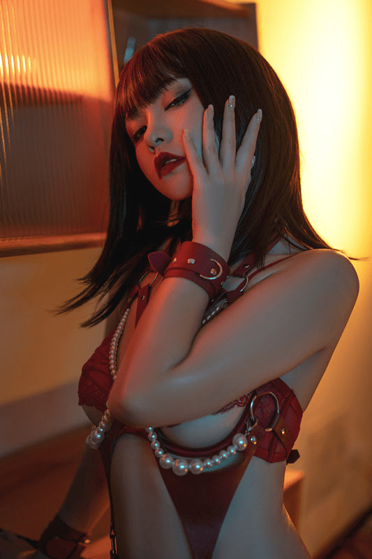 爆机少女喵小吉–小吉的微醺时刻[102P/2V/3.5G]-福利好好看