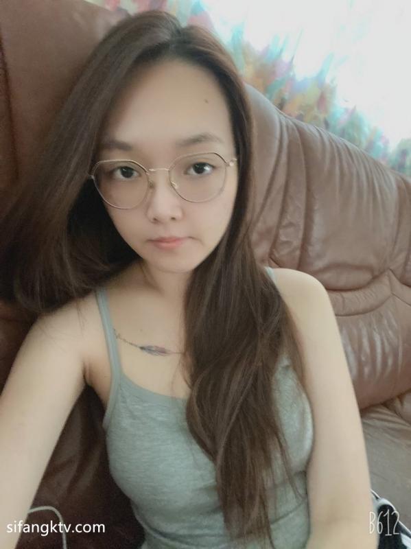 大一女友-福利好好看
