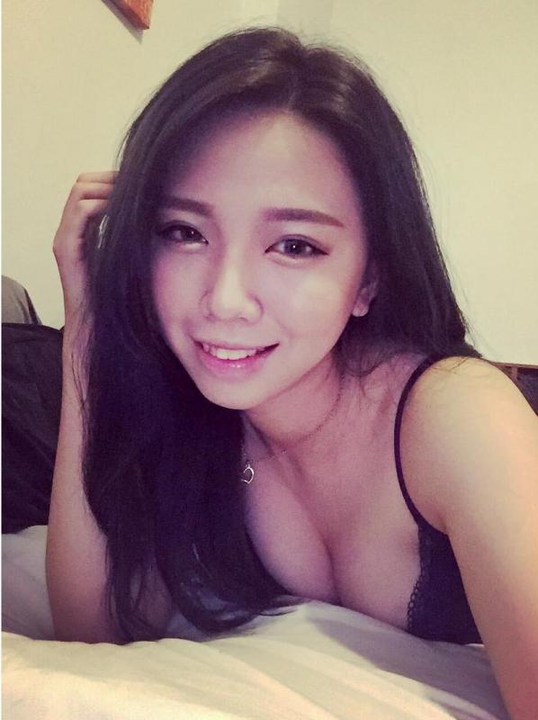 巨乳美甲師NANA奈流出-福利好好看