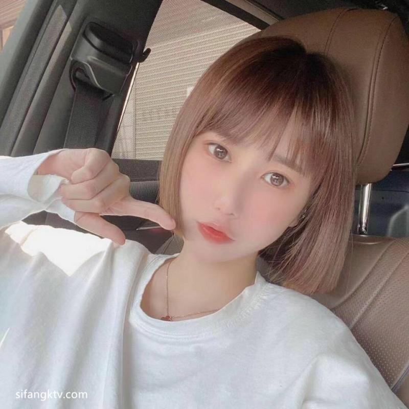 巨乳短髮學妹怎麼可以這麼可愛又這麼大-撸先生