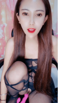 [你的甜宝吖]长发飘飘的黑丝气质女神~道具自慰大秀-福利好好看