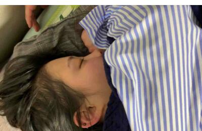 ❤️酒吧灌醉女同事扒下她的内裤玩了一下她的嫩-撸先生