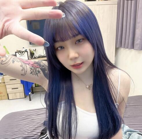巨乳89色色女fb特辑19P4V-福利好好看