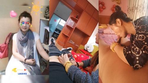 《强烈推荐㊙️重磅☛精品》母女通吃91乱伦大佬收费私拍✅与身材保养不错的丈母娘在客厅婚床各种啪啪口交自拍很有感觉-福利好好看