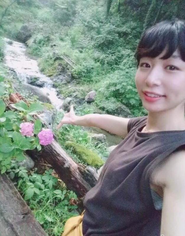 最新流出出差北海道認識黑絲淫浪美少婦口活不錯各種舔妹子夠騷叫床一絕-福利好好看