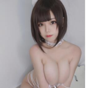 超可爱白嫩巨乳小姐姐蜜汁猫裘80套全套资源，2892P+32分钟-福利好好看