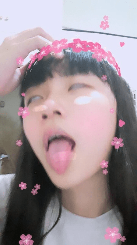 玩很嗨的女大生-福利好好看