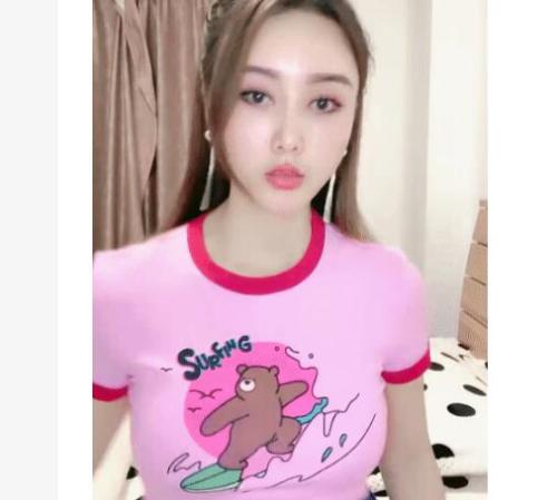 极品尤物美御姐！姐妹花双女秀！开档情趣内裤，假屌抽插多毛骚逼，吃黄瓜展示口活，扒开骚穴揉搓-福利好好看