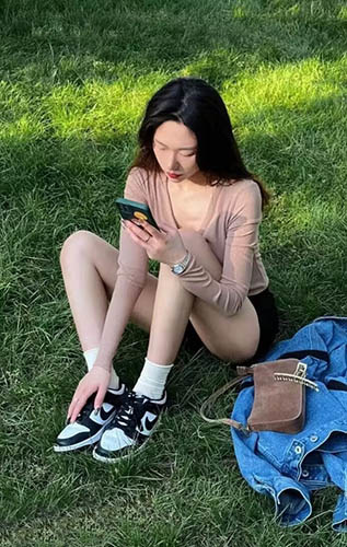 四月最新精品流出！丝袜美腿河北孙淼等8位如花似玉的花姑娘，和男友啪啪视频流出！人前是乖乖女，人后荡妇淫娃，反差极大-福利好好看