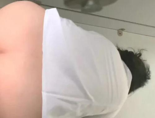 近距离多位制服美女同事的小嫩鲍-福利好好看