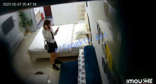 乐橙精品时尚美少妇被社会混混模样男子的大屌操翻-福利好好看