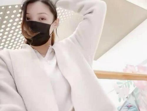 《最新流出㊙️顶级泄密》y妻控必备！火爆Onlyfans网红夫妻dayu解锁私拍~调教啪啪各种逆天玩法-福利好好看