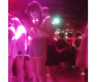 情色知识科普-砂舞~人海人潮中扣摸奶摸鸡巴-福利好好看