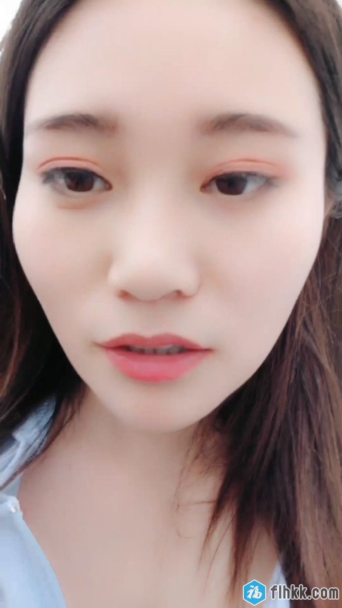 网红刘婷精彩演绎公厕勾引背包男1080P高清无水印-福利好好看