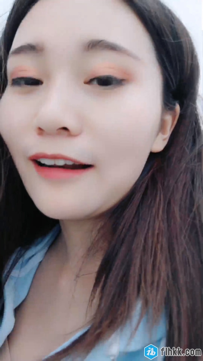 网红刘婷精彩演绎公厕勾引背包男1080P高清无水印-福利好好看