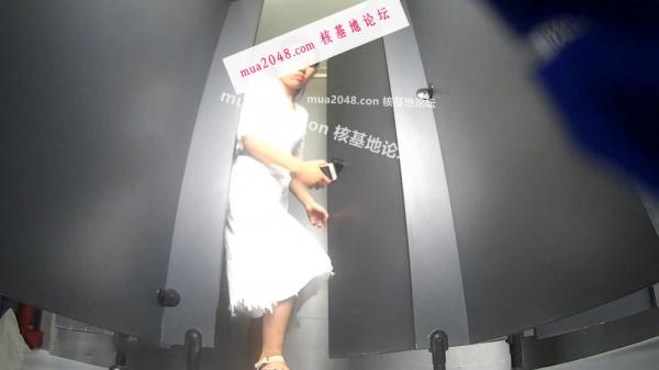 WC-坐盗市流出新系列国内某大学课间女厕TP合并24V6.4G-福利好好看
