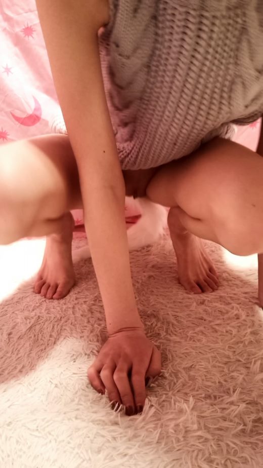 微博红人@[软萌萝莉小仙阿]（15）白貂尾巴插入+美容震动棒玩弄小穴原版高清[410.83M]-福利好好看