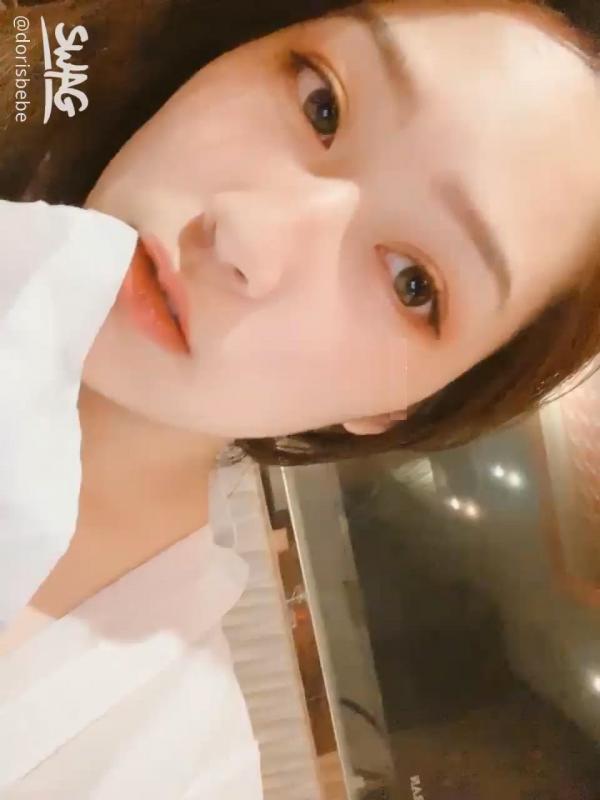 SWAG女神dorisbebe骚兔兔喷血视频2V-福利好好看