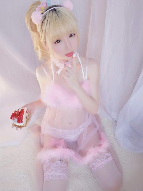 星之迟迟VOL.9 草莓睡衣包 [61P]-福利好好看