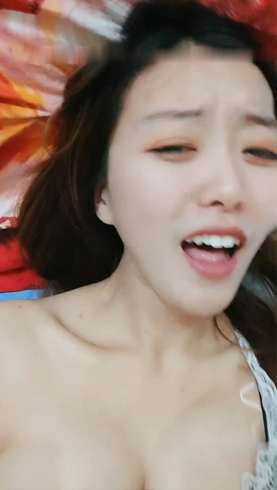 颜值不错美女桃桃直播大秀女仆装掰穴揉奶十分诱人[641.35M]-福利好好看
