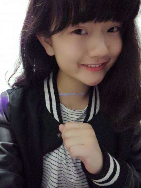 【百度云泄密系列】少女自拍养成记+嫩妹自拍《百度云》【1950P/2V】-福利岛
