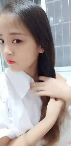 00后小美女-福利岛
