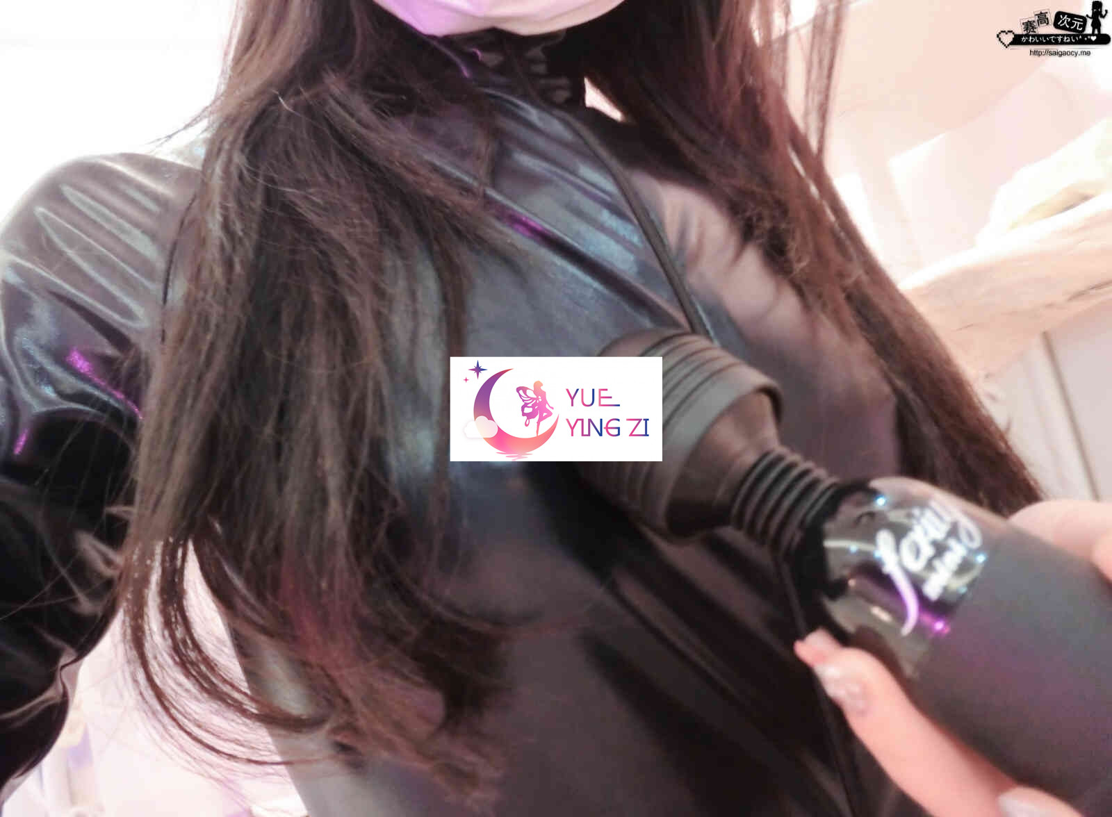 萌兰酱 – 开档黑皮衣 [60P+1V]