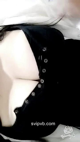 【微博网红奶白阿姨&H奶白】18v