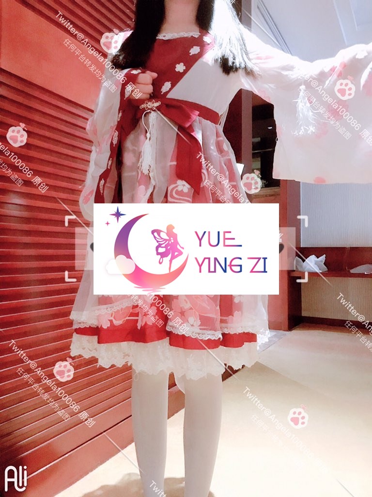 小萝莉穿洛丽塔被抱起来干【18V 144P】-福利岛