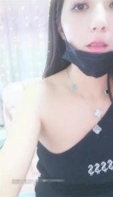 超级极品【尤物】大秀直播间 震动道具大黑牛+跳蛋双管齐下-福利岛