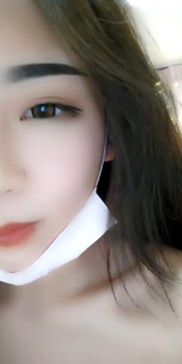 一坊美女可盐可甜一多自卫大绣20191210-福利岛